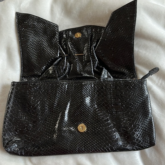 CL by Laundry Black Snakeskin Clutch - Picture 2 of 5